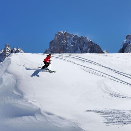 Sporting Aparthotel San Martino Di Castrozza Eksteriør billede