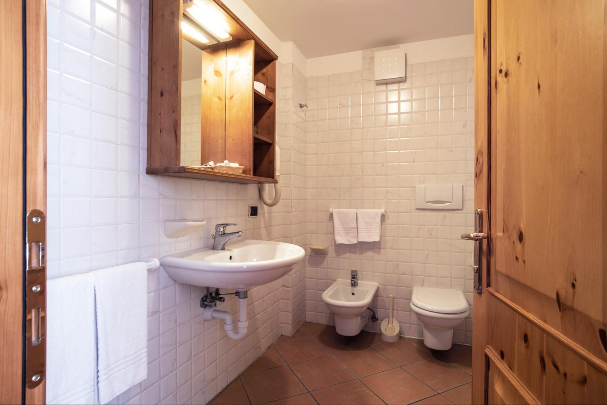 Sporting Aparthotel San Martino Di Castrozza Eksteriør billede