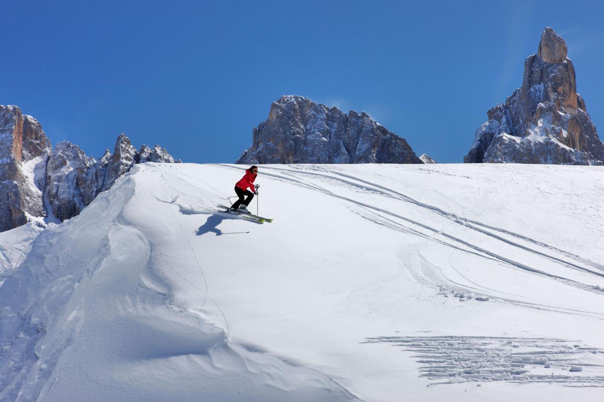 Sporting Aparthotel San Martino Di Castrozza Eksteriør billede