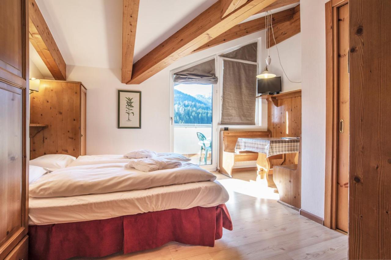 Sporting Aparthotel San Martino Di Castrozza Eksteriør billede