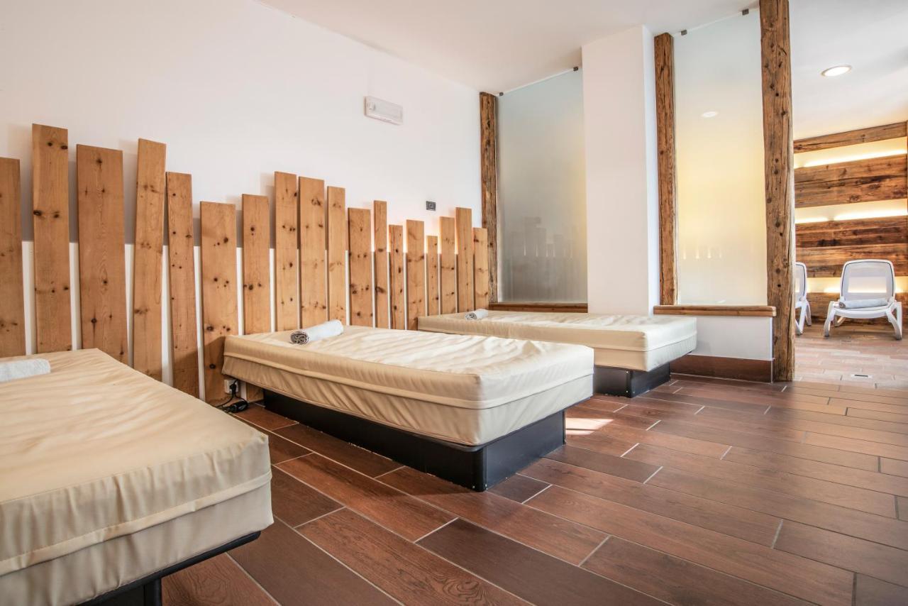 Sporting Aparthotel San Martino Di Castrozza Eksteriør billede