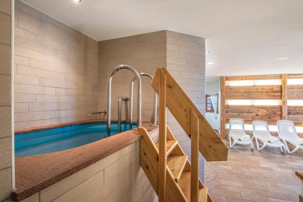 Sporting Aparthotel San Martino Di Castrozza Eksteriør billede